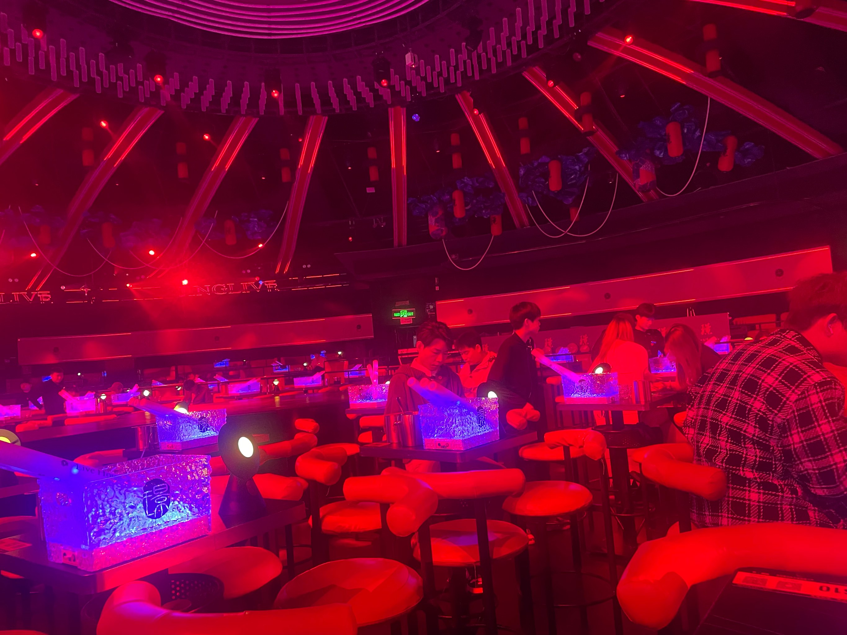 自贡商务ktv创新商务ktv模式解析-荣县ktv预定